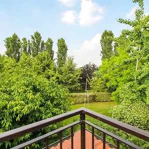 & Country Holidays Italien